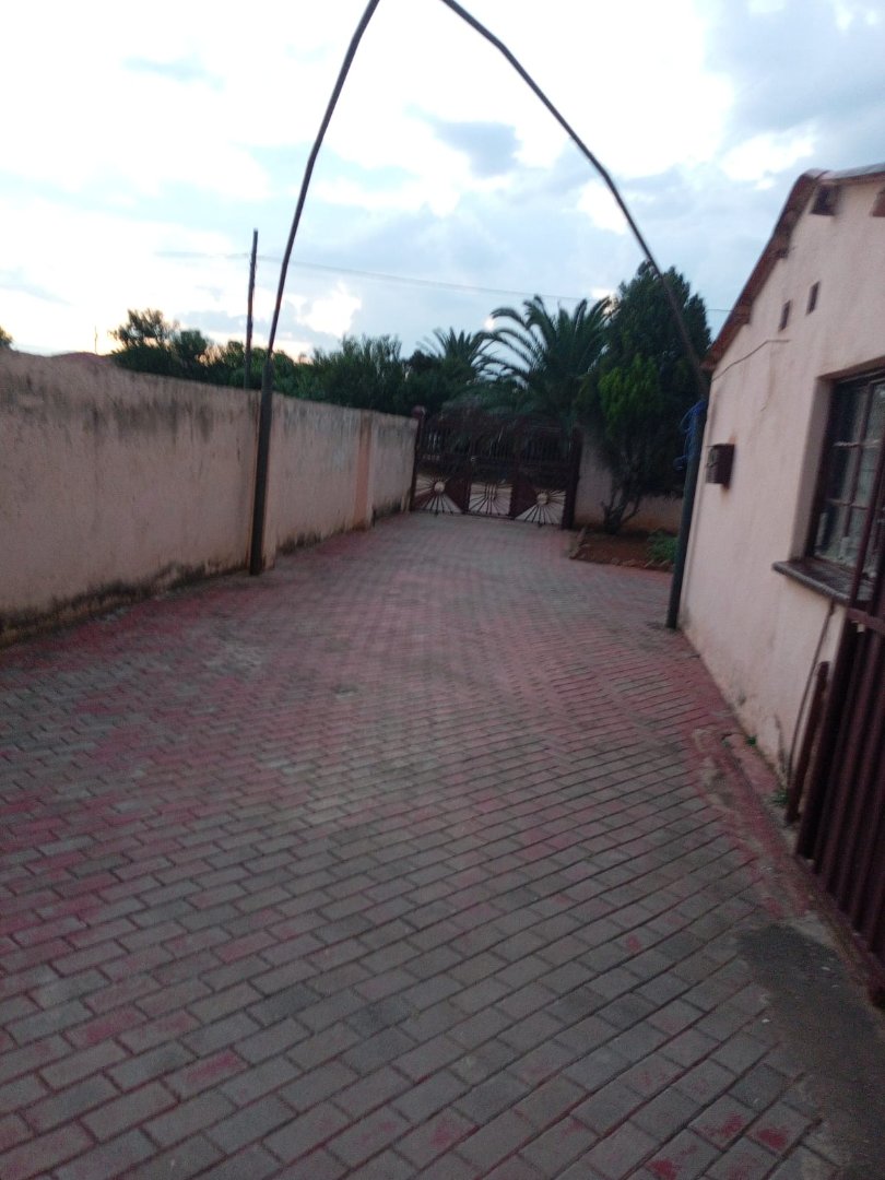 2 Bedroom Property for Sale in Mothutlung-A North West